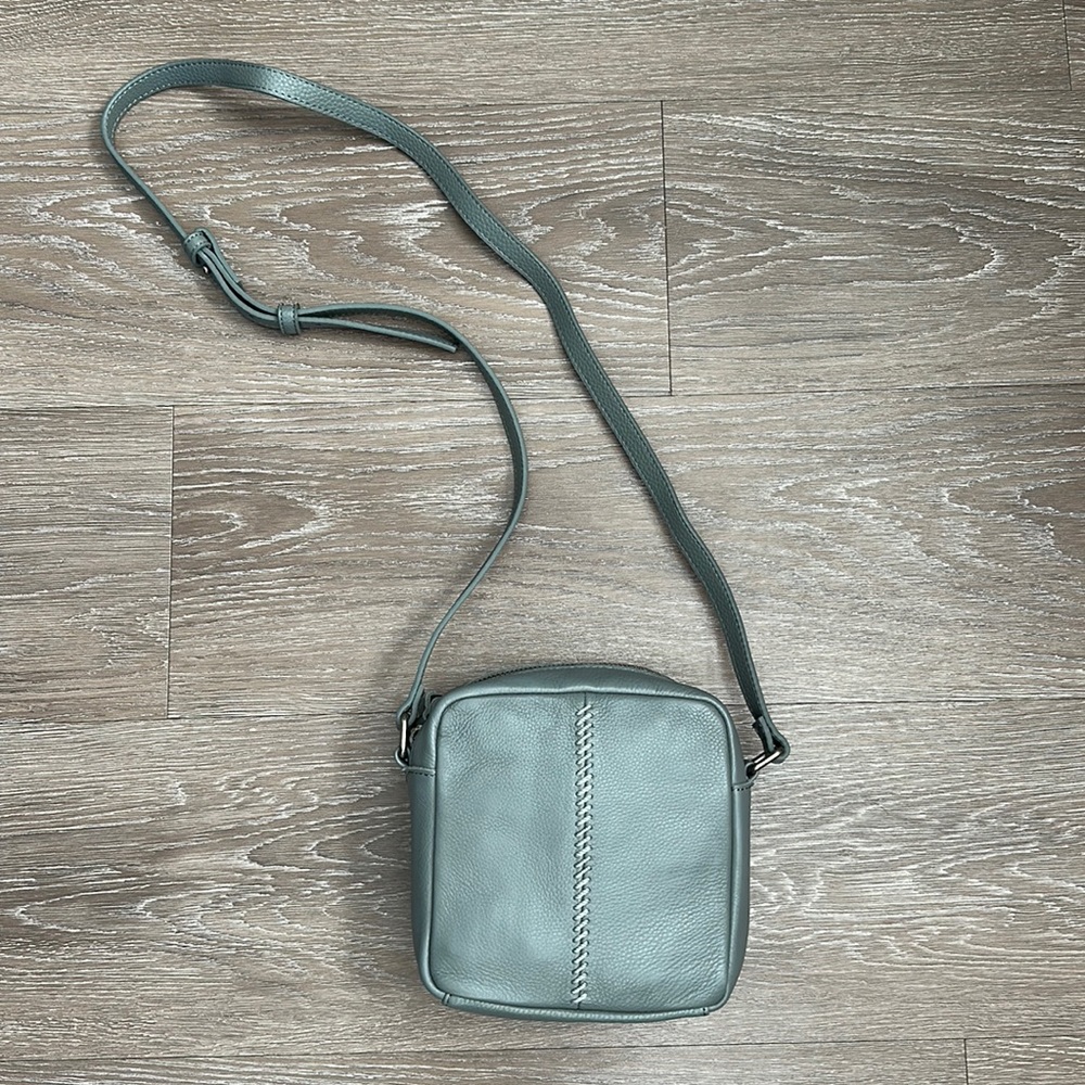 Leather crossbody (brand new, never worn!)